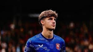 足总杯切尔西客场1-2布莱顿遭淘汰，三笘薰制胜，吕特传射