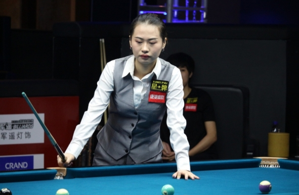 笑容背后的 笑容背后的