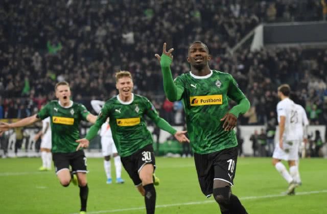 超联赛的激 超联赛的激