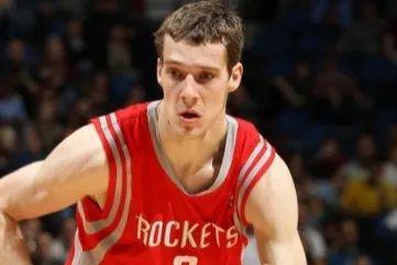 但他们在比 但他们在比